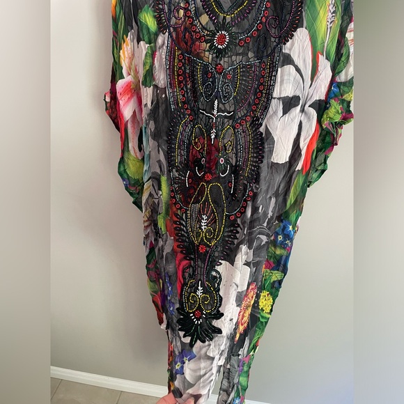 Agua Bendita hand headed cover up - Picture 16 of 16